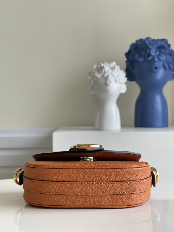 l**is V*t*n pont 9 soft pm