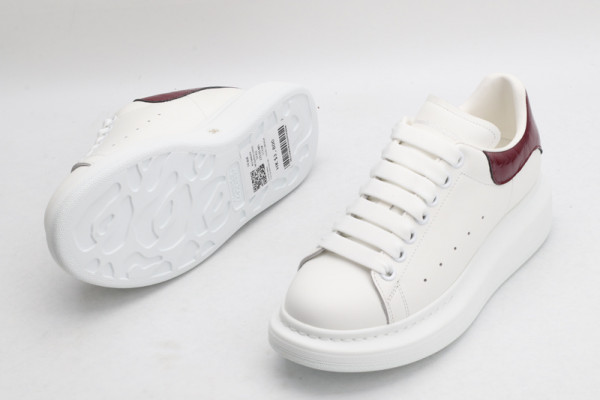 ALEXANDER MCQUEEN Oversized Sneaker