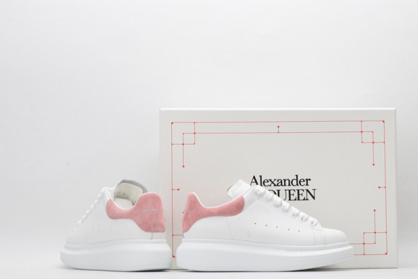 ALEXANDER MCQUEEN Oversized Sneaker