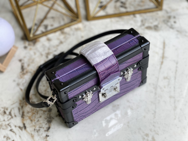 l**is V*t*n petite malle