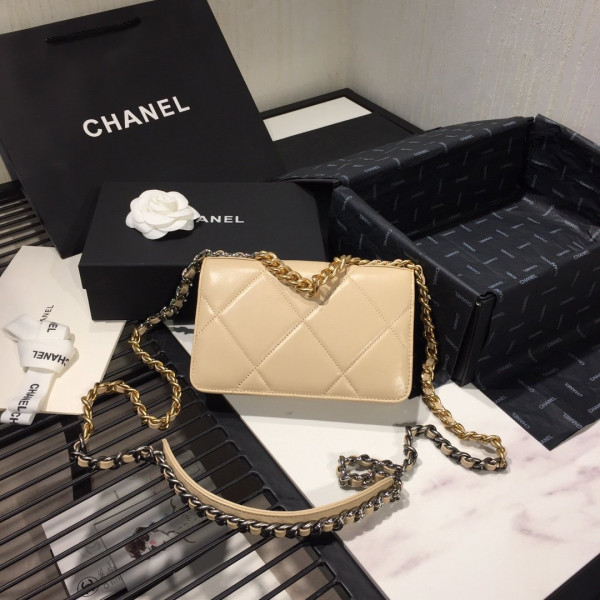 CL CHAIN WALLET