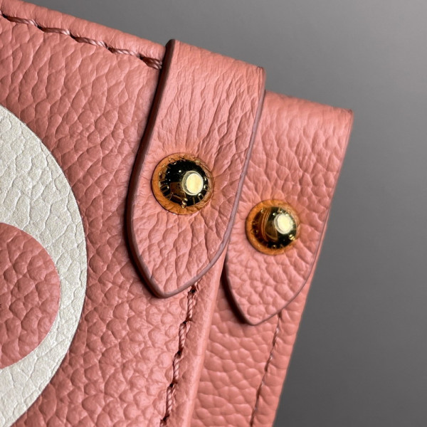 l**is V*t*n onthego mm