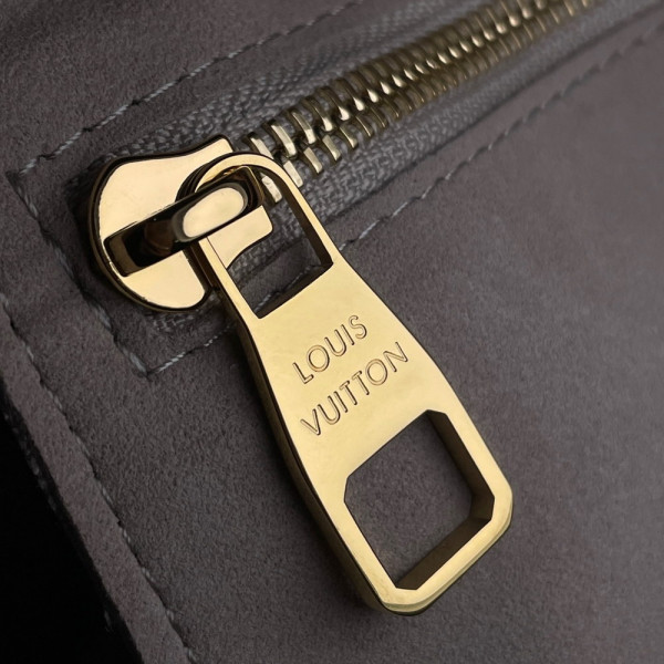 l**is V*t*n neverfull mm