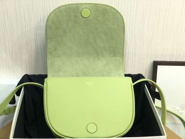 Ce**e folco cuir triomphe