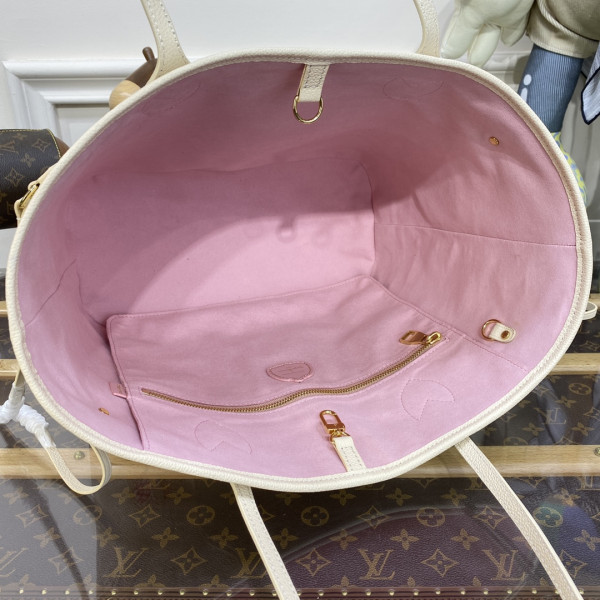 l**is V*t*n x yk neverfull mm