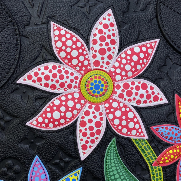 l**is V*t*n x yk neverfull mm