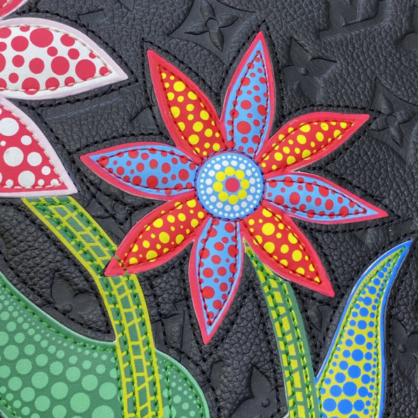 l**is V*t*n x yk neverfull mm