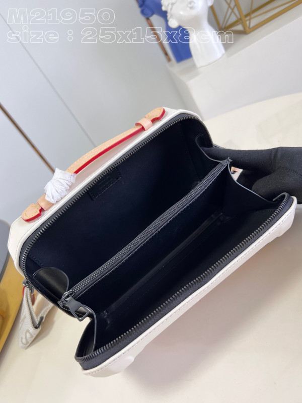 l**is V*t*n future trunk