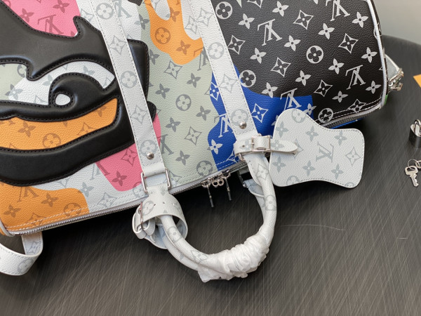 l**is V*t*n keepall bandouliÈre 45