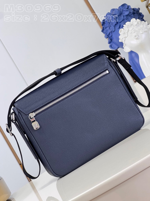 l**is V*t*n district pm