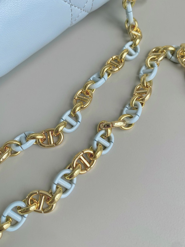 D*or miss caro mini bag