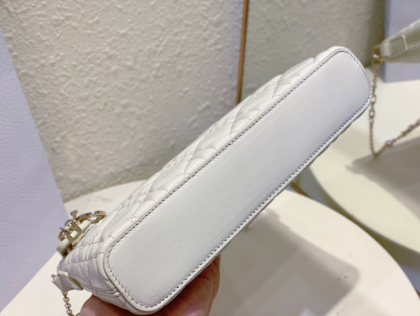 miss D*or D*or midi mini bag