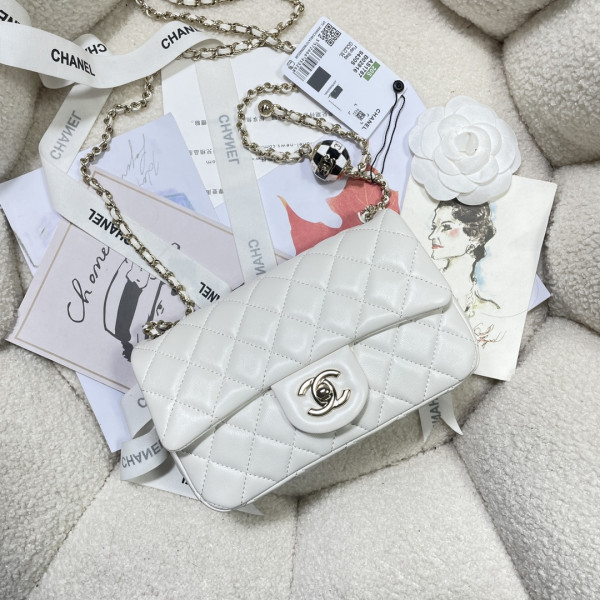 CL FLAP BAG