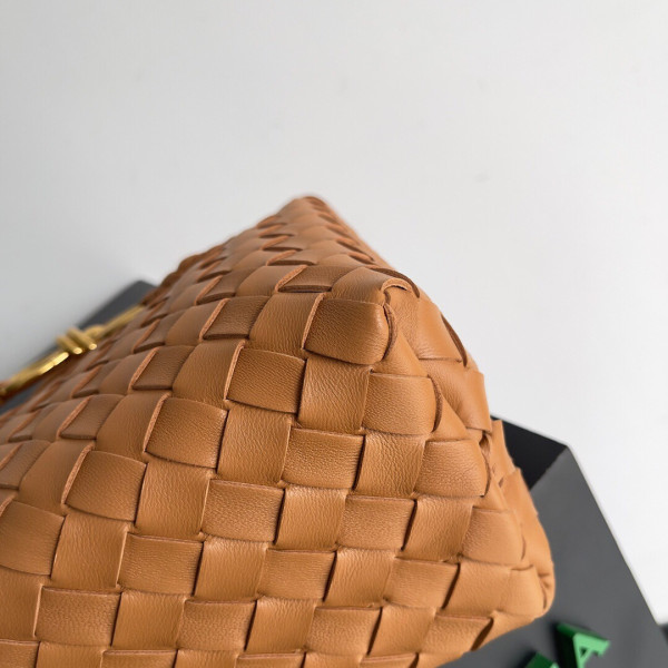 Bo*te*ga ve*ne*ta small andiamo-25*22*10.5cm