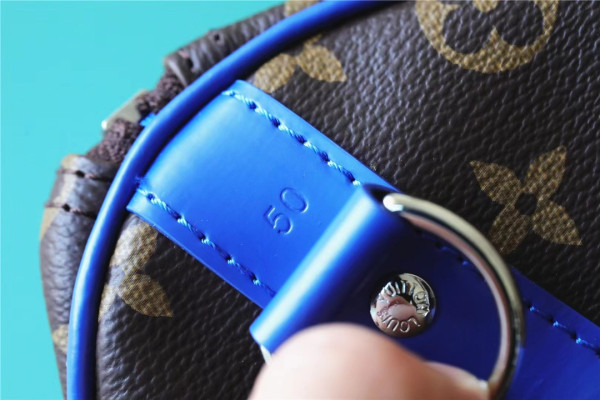 l**is V*t*n keepall bandouliÈre 50