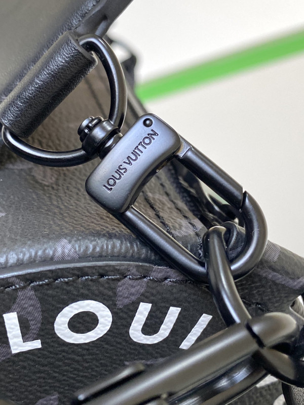 l**is V*t*n soft polochon pm