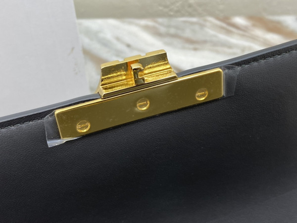 Ce**e teen triomphe bag