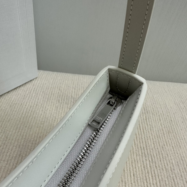 Ce**e medium tilly bag