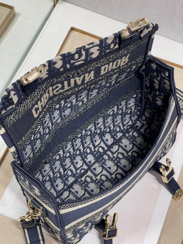 D*or oblique D*orcamp messenger bag