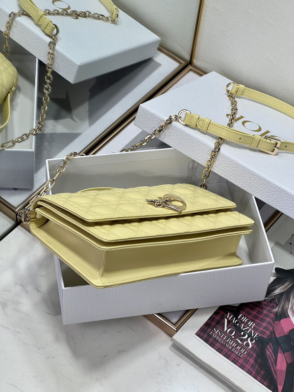 lady D*or-24*14*7.5cm