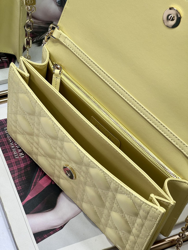 lady D*or-24*14*7.5cm