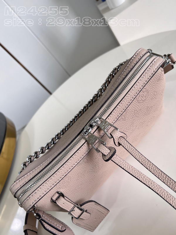 l**is V*t*n hand it all pm - 29 x 18 x 13cm