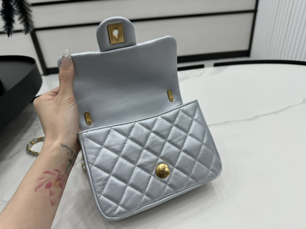 CL MINI FLAP BAG-12.5x17x5cm