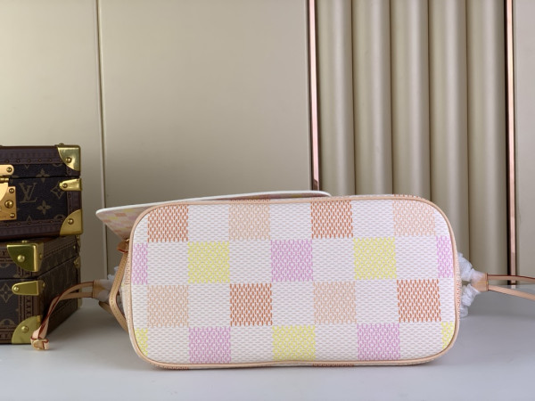 l**is V*t*n neverfull mm-31-28-14cm