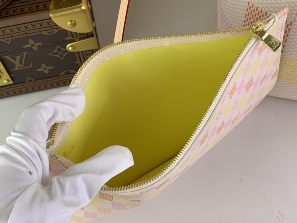 l**is V*t*n neverfull mm-31-28-14cm