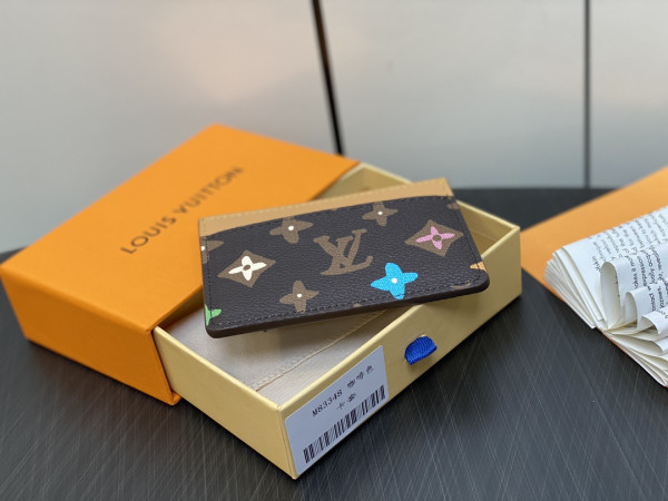 l**is V*t*n card holder-11*7*0.5cm