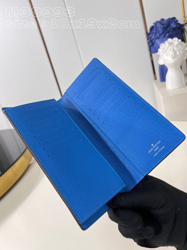 l**is V*t*n brazza wallet-10*19*2cm