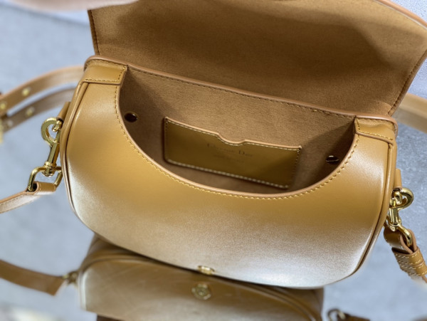 D*or bobby bag medium-22-17-6cm