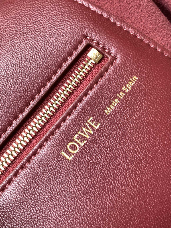 Loewe Squeeze Bag-34*33*13.5CM