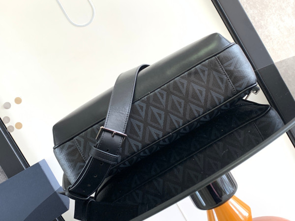 D*or hit the road bag-36.5*26*11cm