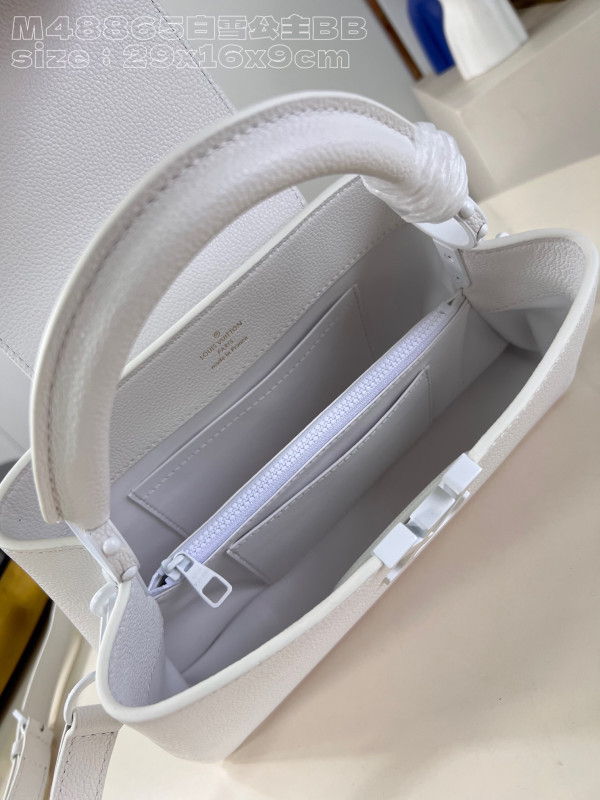 l**is V*t*n capucines bb-29*16.5*9cm