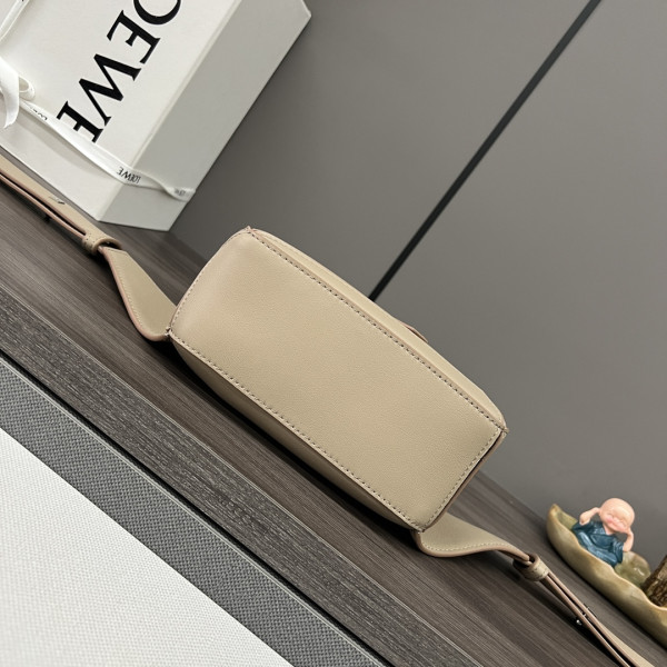 LOEWE PUZZLE BAG-18*12*7.5CM