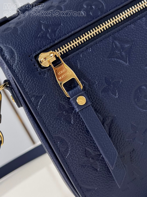 l**is V*t*n pochette metis-25*19*7cm