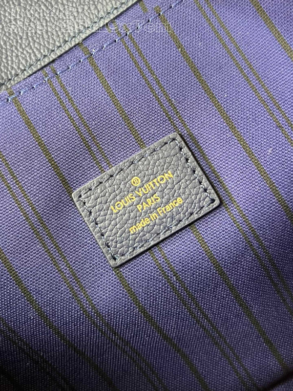 l**is V*t*n pochette metis-25*19*7cm