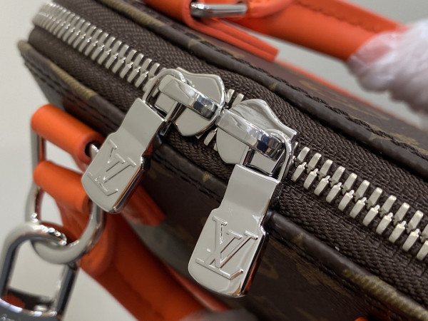 l**is V*t*n nano alma-18*12*8cm