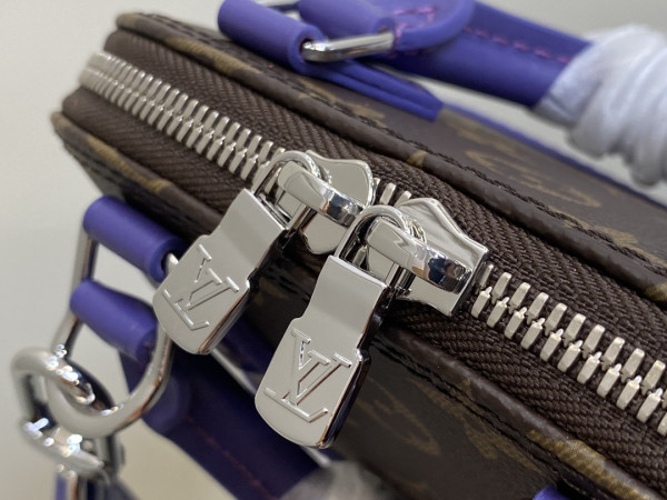 l**is V*t*n nano alma-18*12*8cm