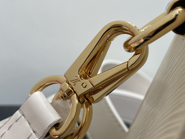 l**is V*t*n twist mm-23*17*9.5cm