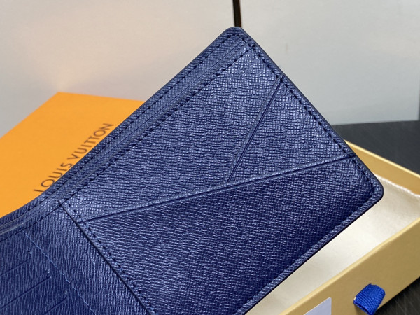 l**is V*t*n multiple wallet-11.5*9*1.5cm