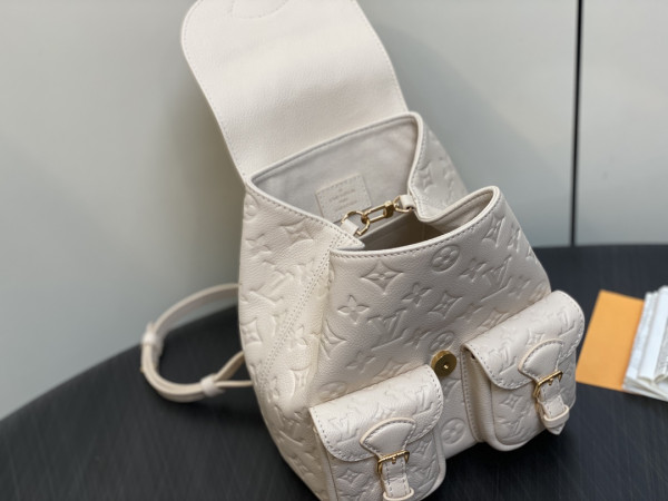 l**is V*t*n backup ys-20*22*14cm