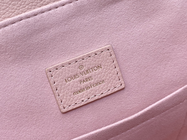 l**is V*t*n backup ys-20*22*14cm