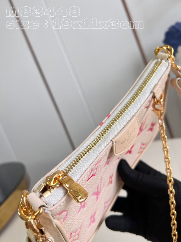 l**is V*t*n easy pouch on strap