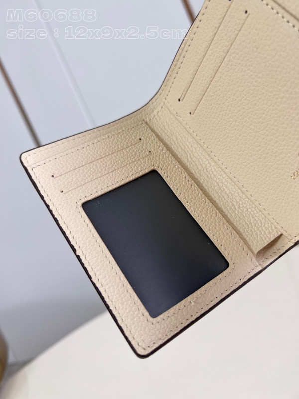 l**is V*t*n victorine wallet-12*9.5*2.5 cm