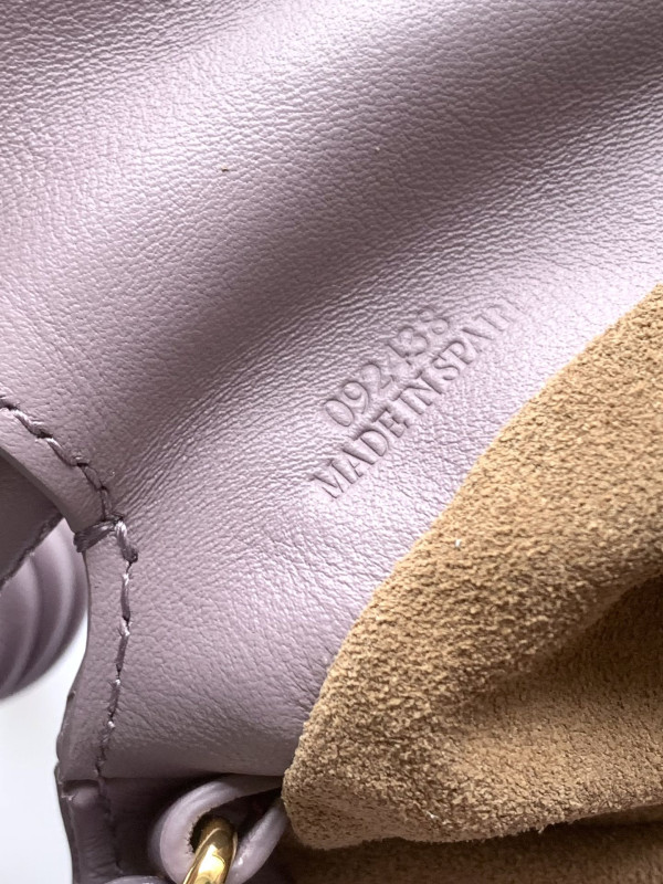 LOEWE Flamenco clutch- 24.5*30*10.5cm