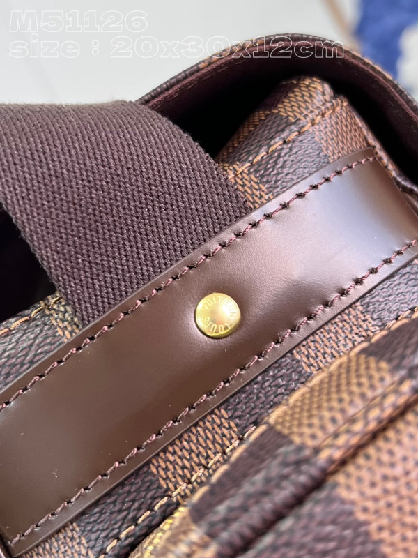 l**is V*t*n camera bag-20*30*12cm