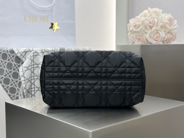 medium D*or toujours bag-28.5*21*19cm