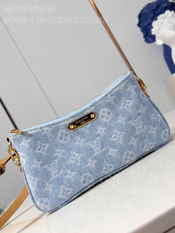 l**is V*t*n liv pochette double -24.5*13.5*6.5cm